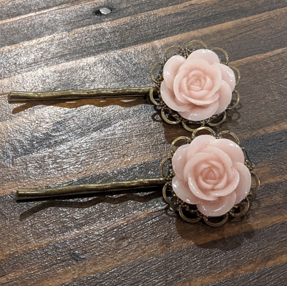 Rose hair clips - Picture 2 of 6